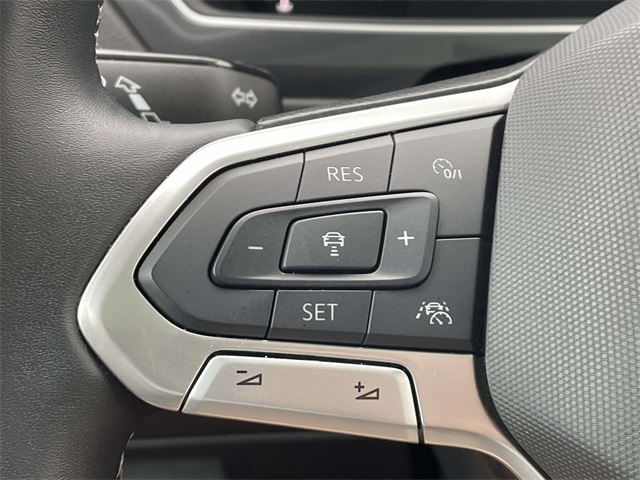 2024 Volkswagen Tiguan SE Wolfsburg Edition photo 21
