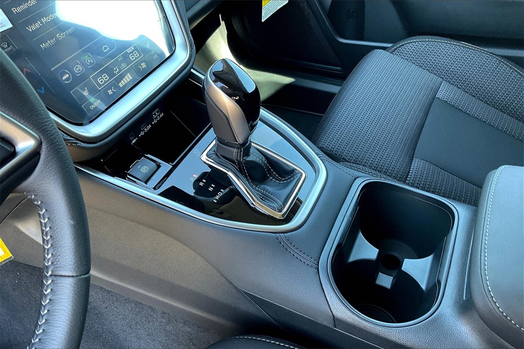 2025 Subaru Outback Premium photo 7