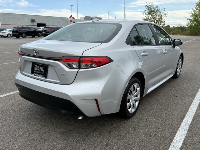 2024 Toyota Corolla LE photo 16
