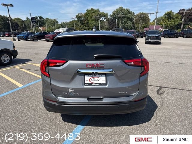 2021 Gmc Terrain SLE photo 2