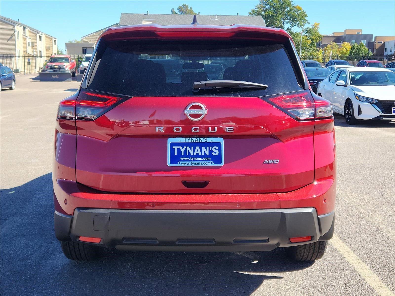 2026 Nissan Rogue S photo 3