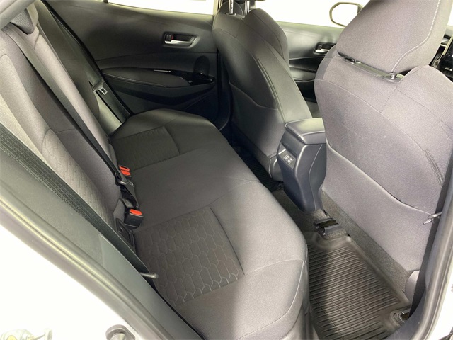 2025 Toyota Corolla SE photo 10
