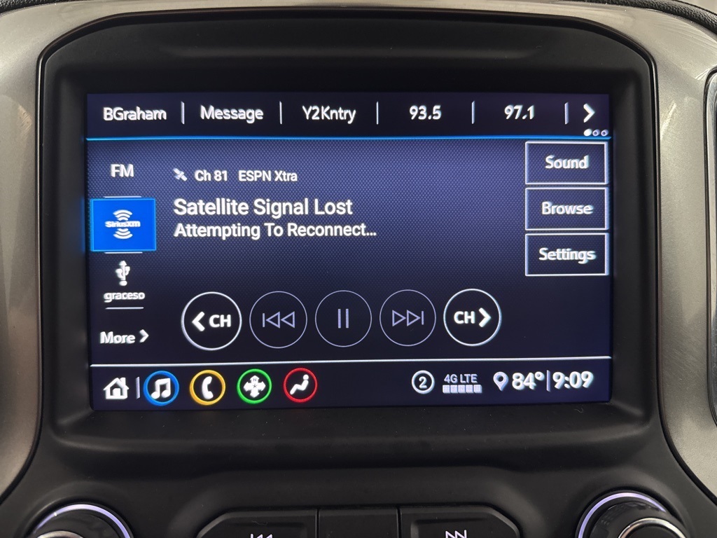 2020 Chevrolet Silverado 1500 RST photo 15