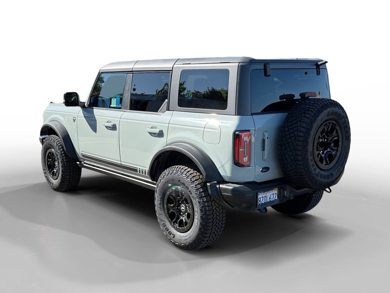 2021 Ford Bronco First Edition photo 3