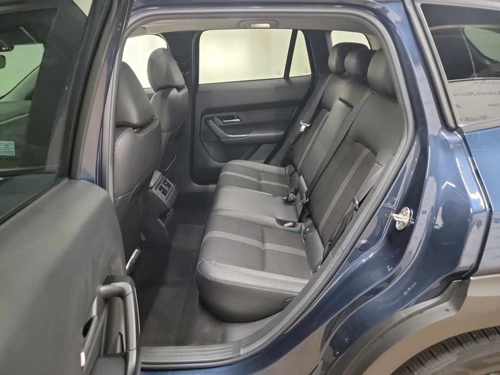 2024 Mazda CX-50 2.5 S Premium photo 9