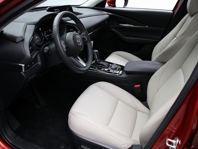 2024 Mazda CX-30 2.5 S Preferred photo 10