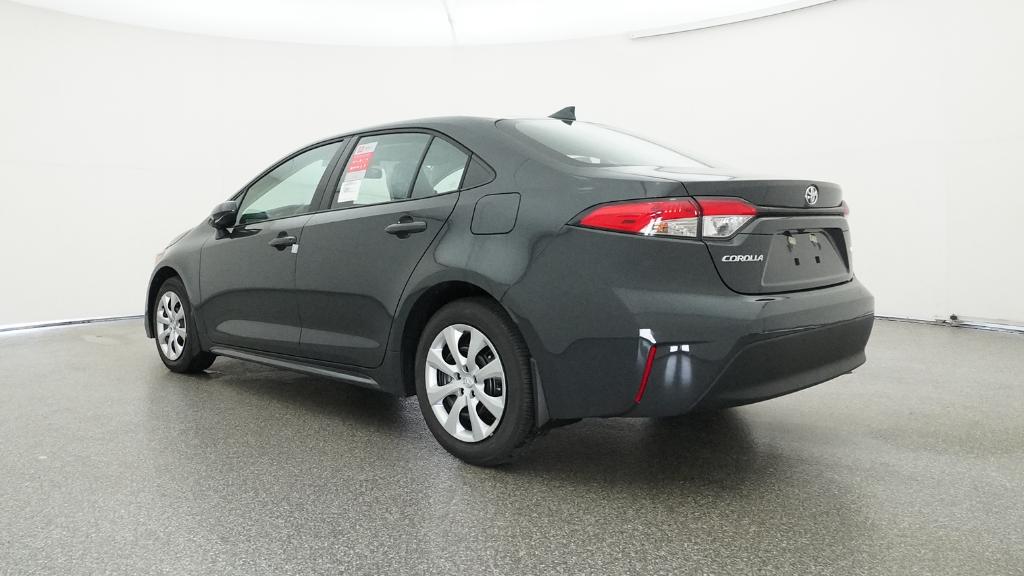 2025 Toyota Corolla LE photo 14