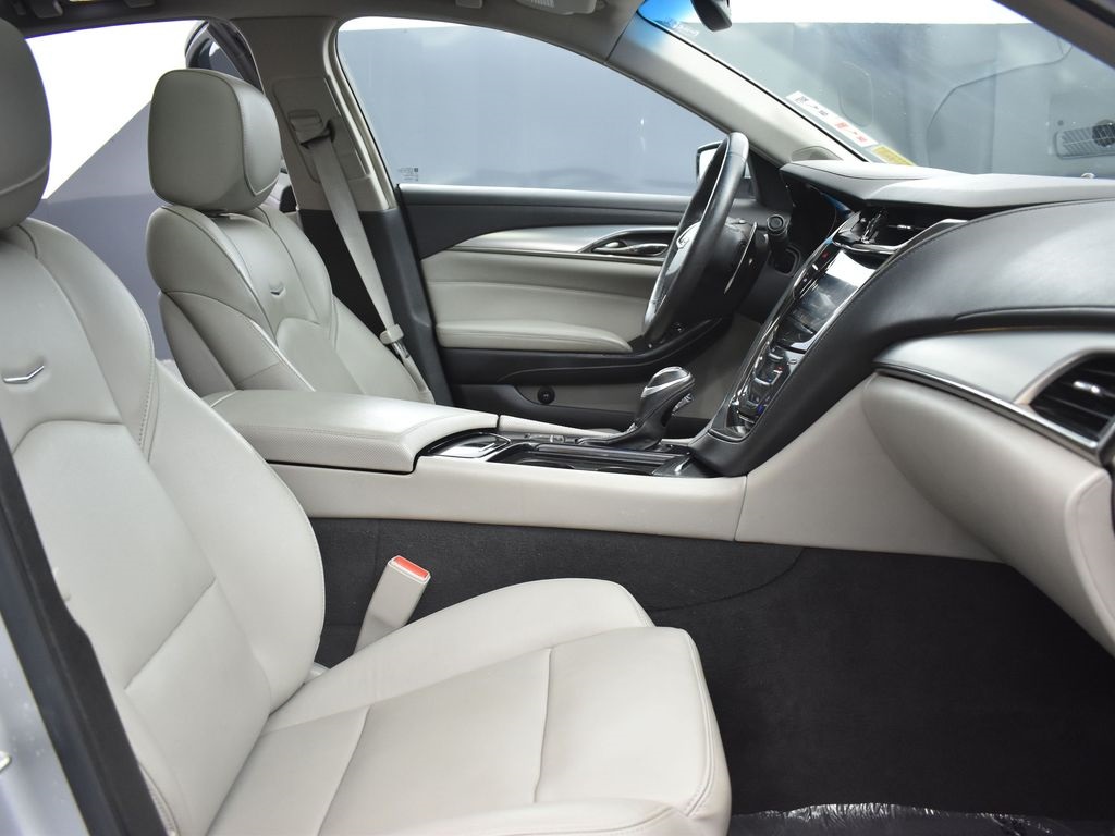 2018 Cadillac CTS Base photo 20