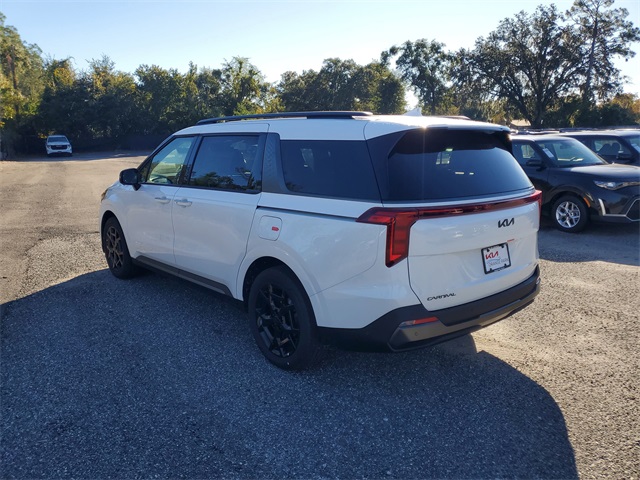 2026 Kia Carnival SX photo 3