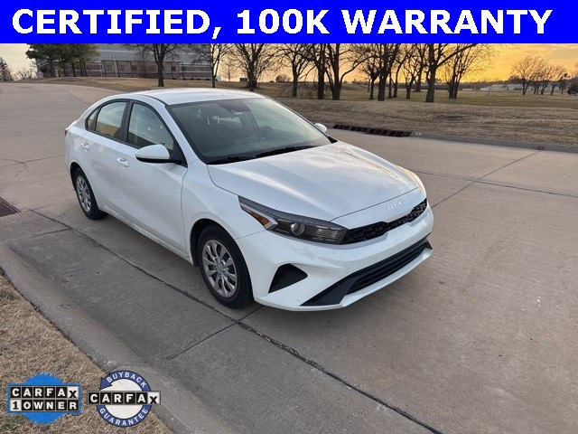 2023 Kia Forte LX's photo