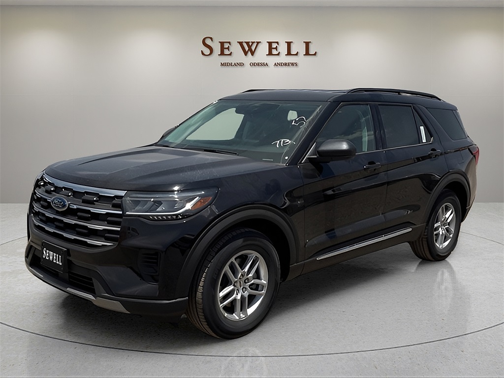 2025 Ford Explorer Active's photo