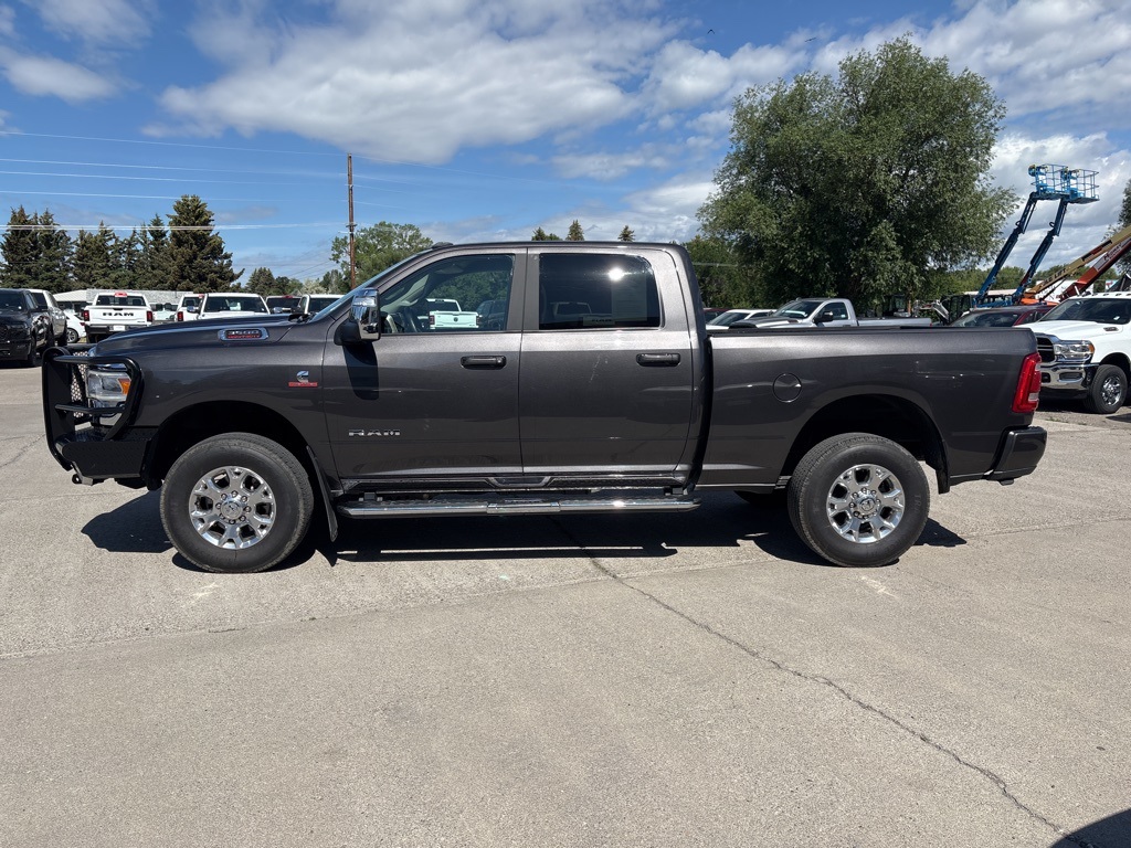 2024 Ram 3500 Laramie photo 3
