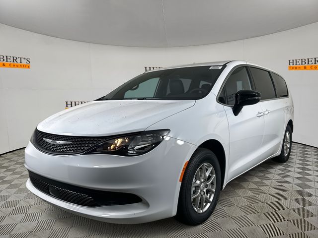 2026 Chrysler Voyager LX's photo