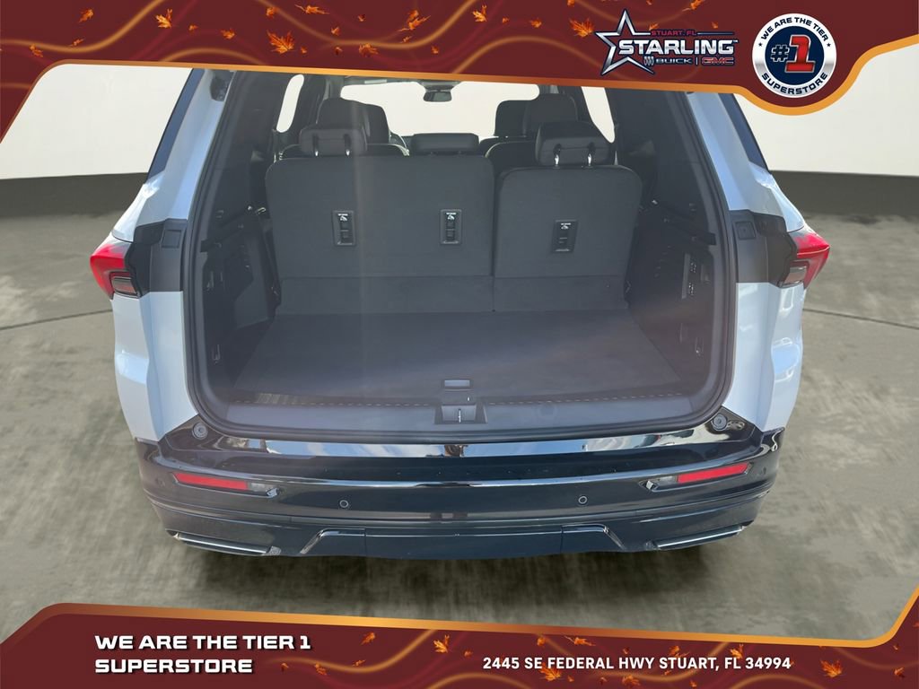2025 Buick Enclave Sport Touring photo 17