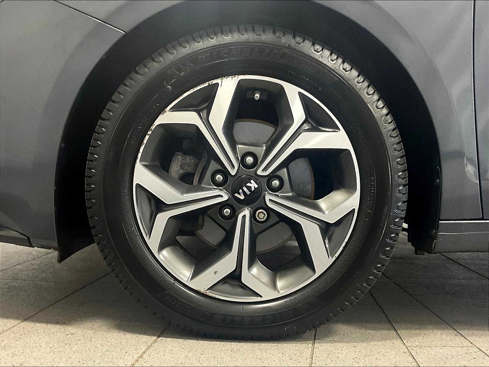 2021 Kia Forte LXS photo 7