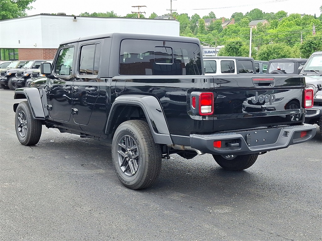 2025 Jeep Gladiator Sport S photo 3
