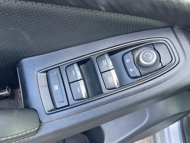 2022 Subaru Ascent Onyx Edition photo 10