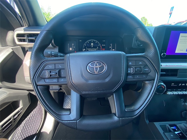 2025 Toyota Tacoma SR5 4x4 Double Cab photo 18