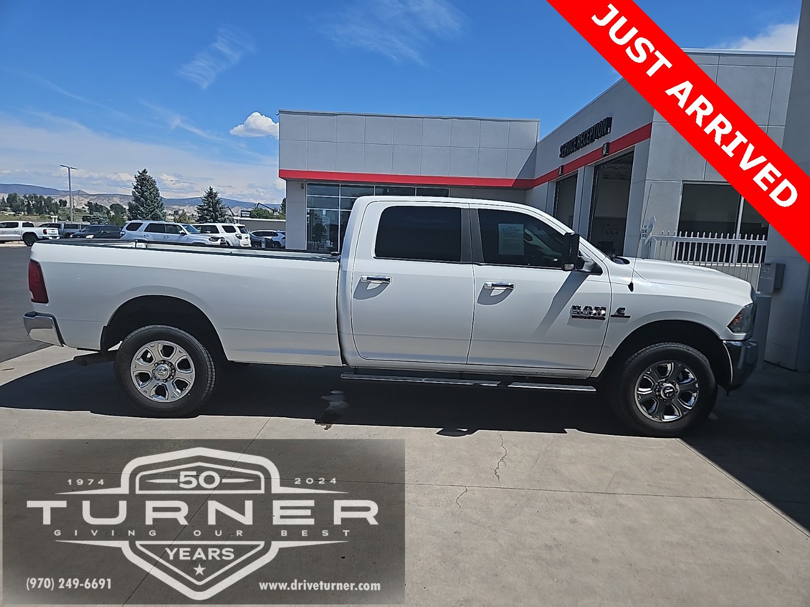 2015 Ram 3500 SLT photo 2