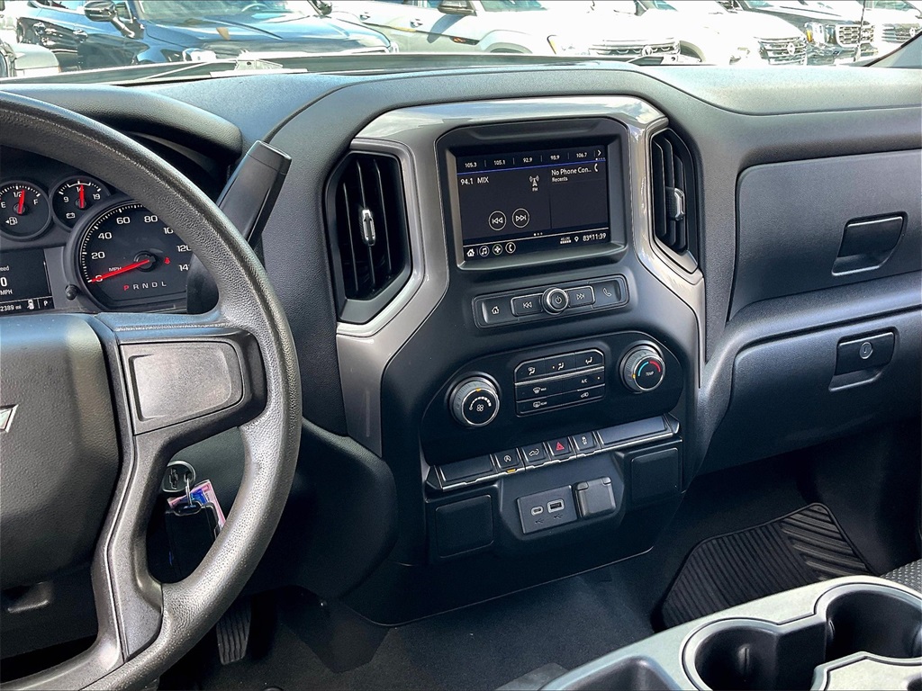 2022 Chevrolet Silverado 1500 Custom photo 17