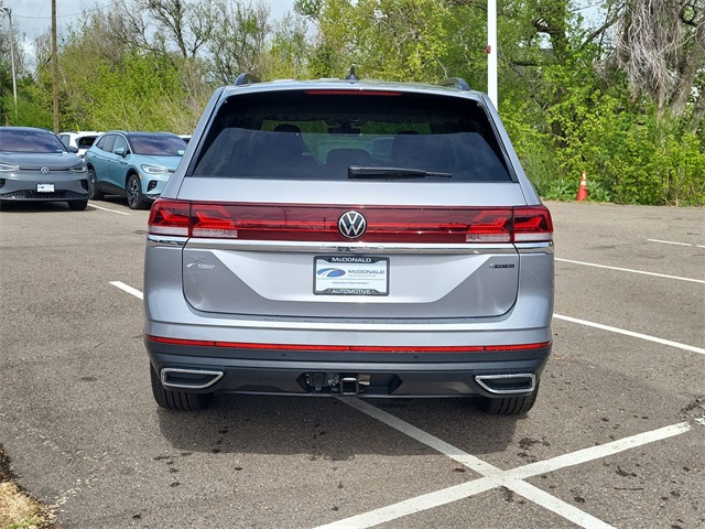2025 Volkswagen Atlas SE Technology photo 4