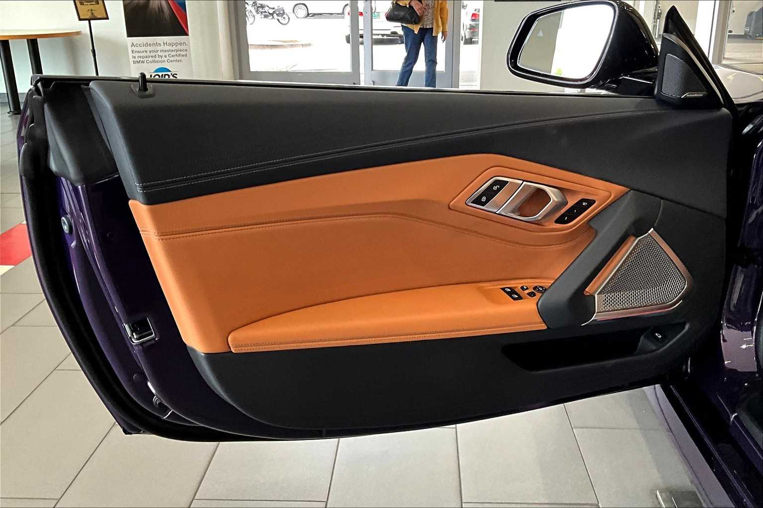 2026 Bmw Z4 M40i photo 9