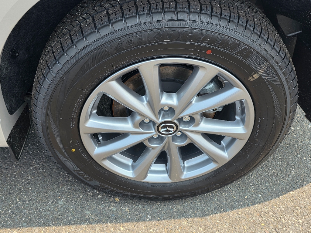 2025 Mazda CX-5 2.5 S Preferred photo 5