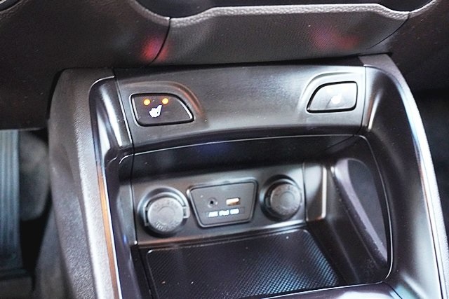 Used 2015 Brown Hyundai SE image 27