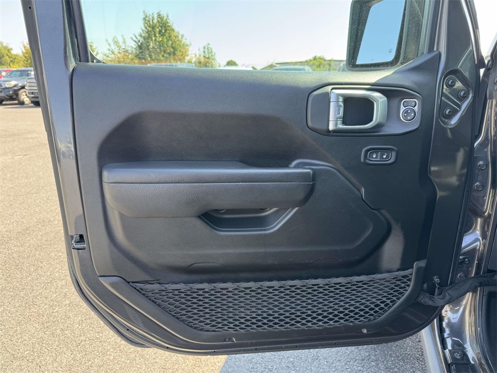2022 Jeep Wrangler Unlimited Rubicon 4xe photo 25