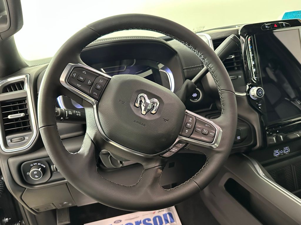 2025 Ram 2500 Laramie photo 8