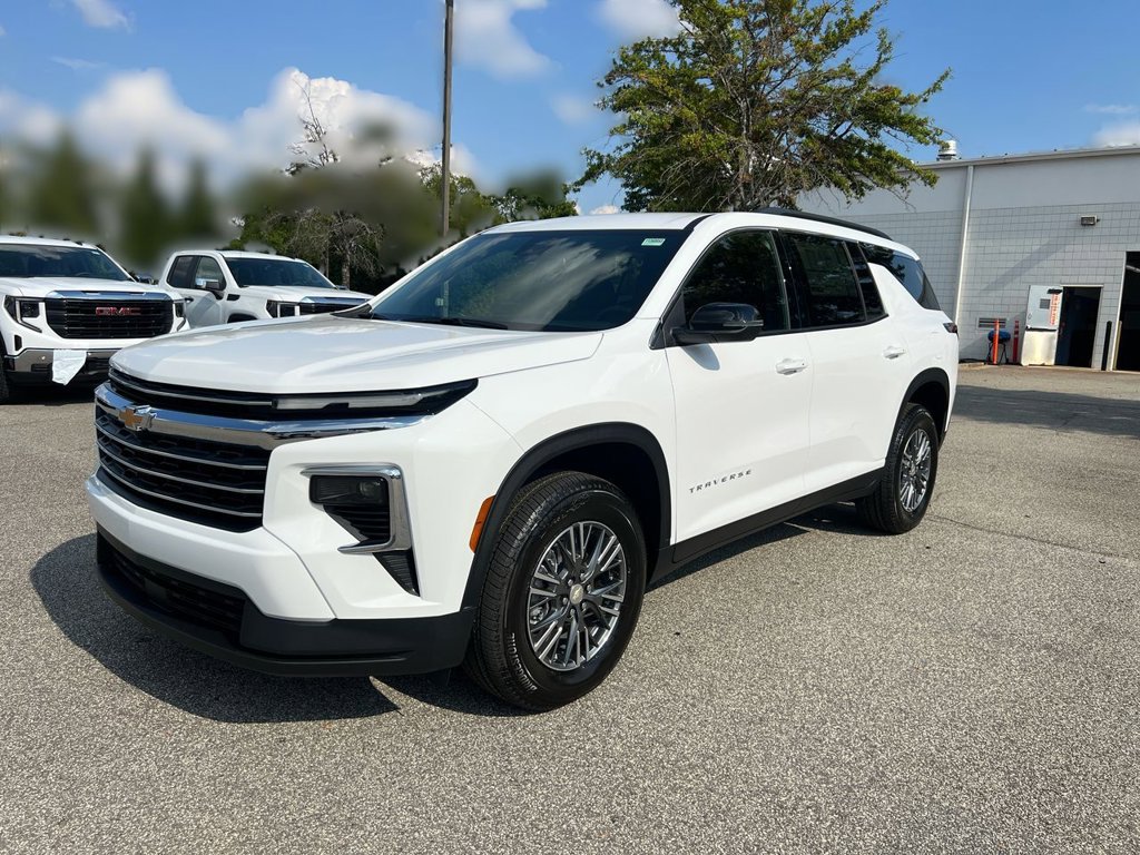 2026 Chevrolet Traverse LT's photo