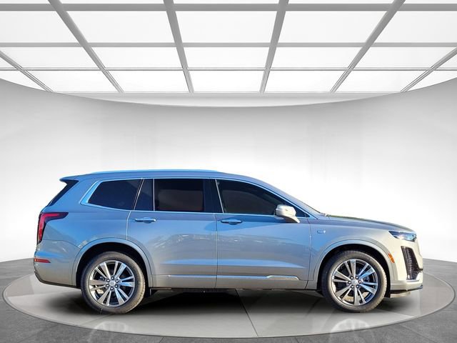 2025 Cadillac XT6 Premium Luxury photo 4