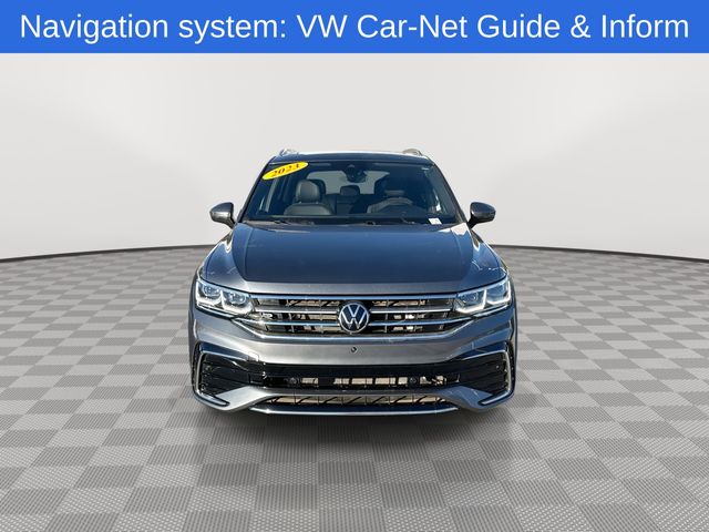 2023 Volkswagen Tiguan SEL R-Line Black photo 3