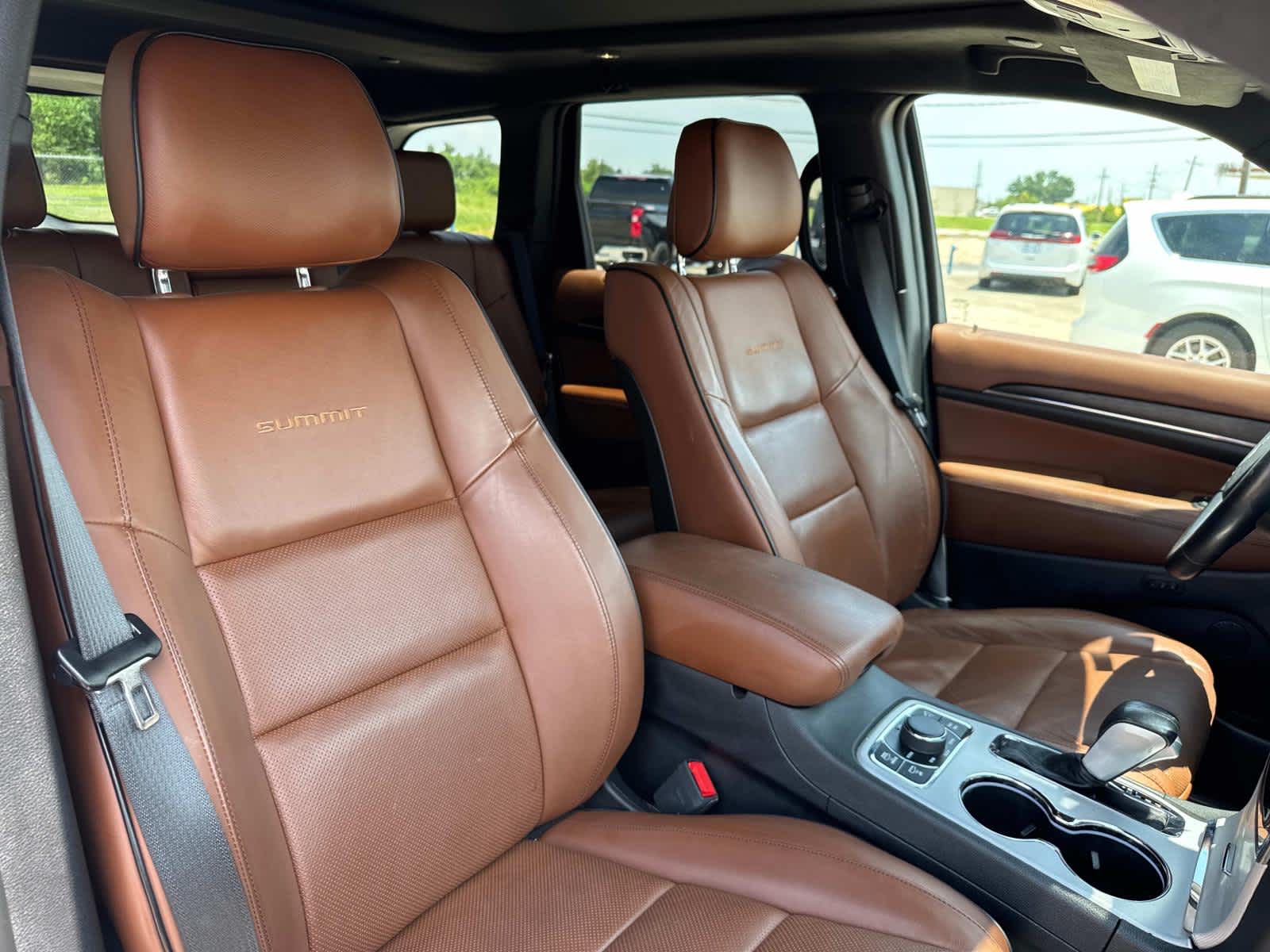 2021 Jeep Grand Cherokee Summit photo 26