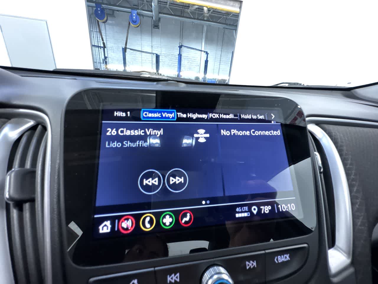 2023 Chevrolet Malibu 1LT photo 23