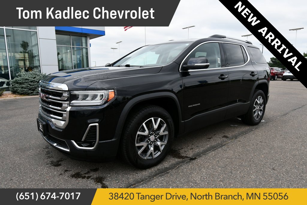 2023 GMC Acadia SLT's photo