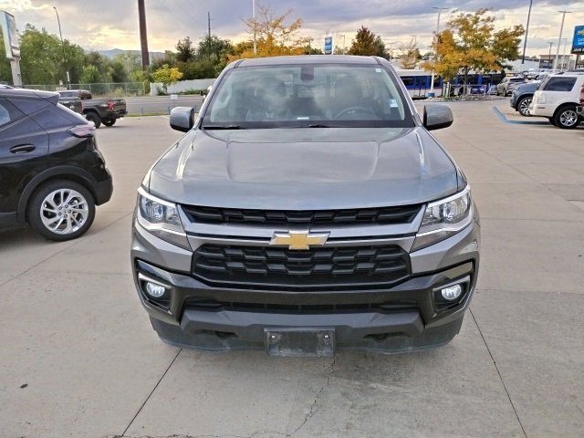 2022 Chevrolet Colorado LT photo 2
