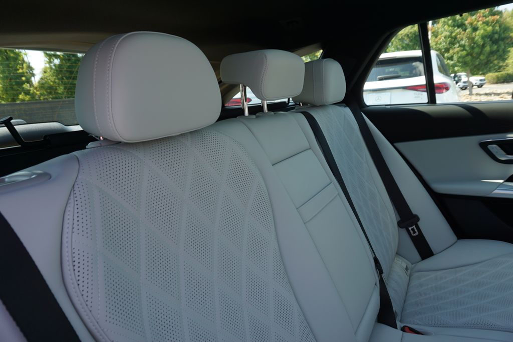 2026 Mercedes Benz E 450 4MATIC All-Terrain photo 53