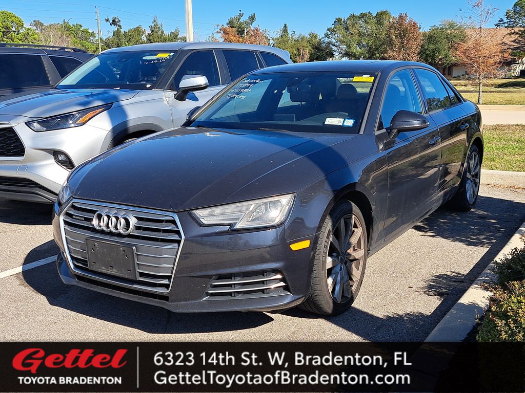 2017 Audi A4 Premium's photo