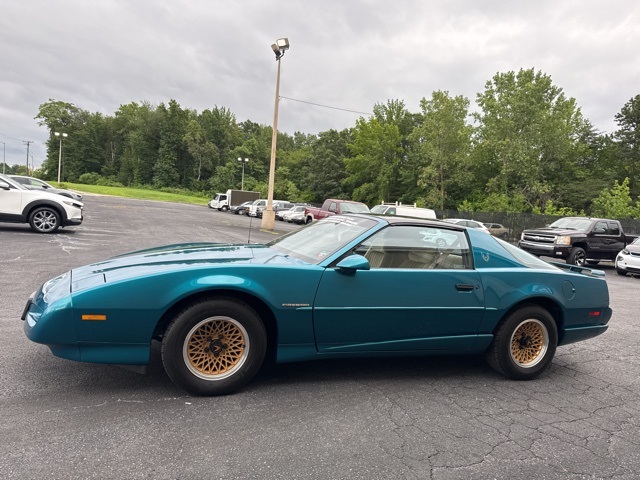 1992 Pontiac Firebird Formula photo 5