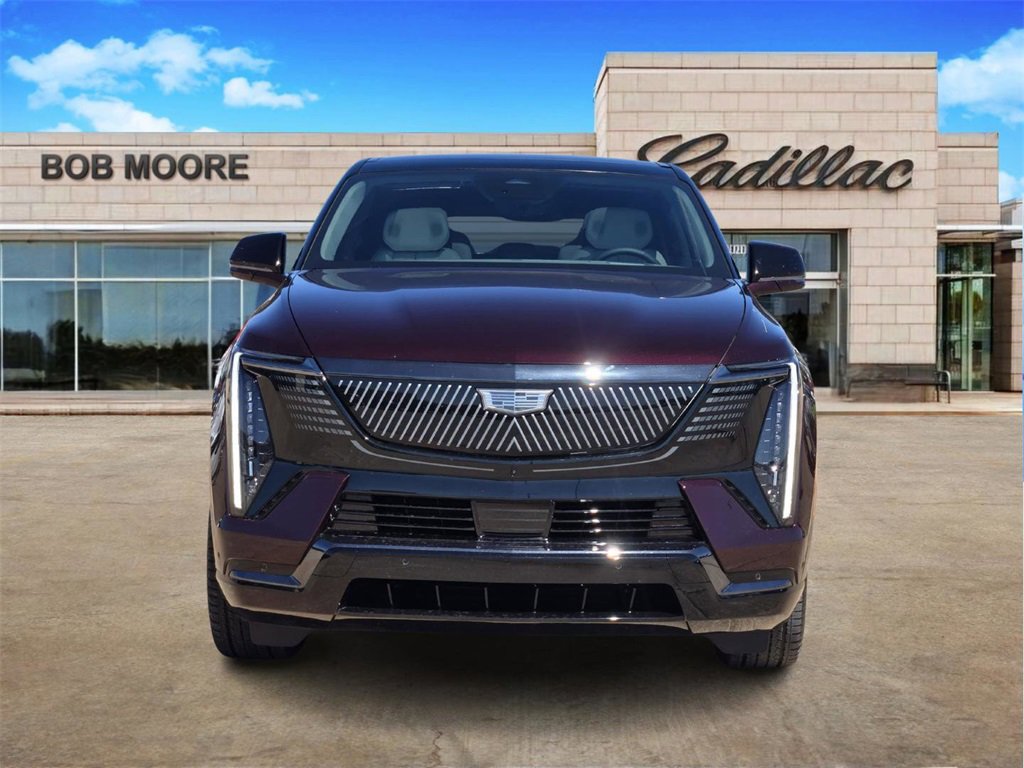 2025 Cadillac Escalade IQ Sport photo 2