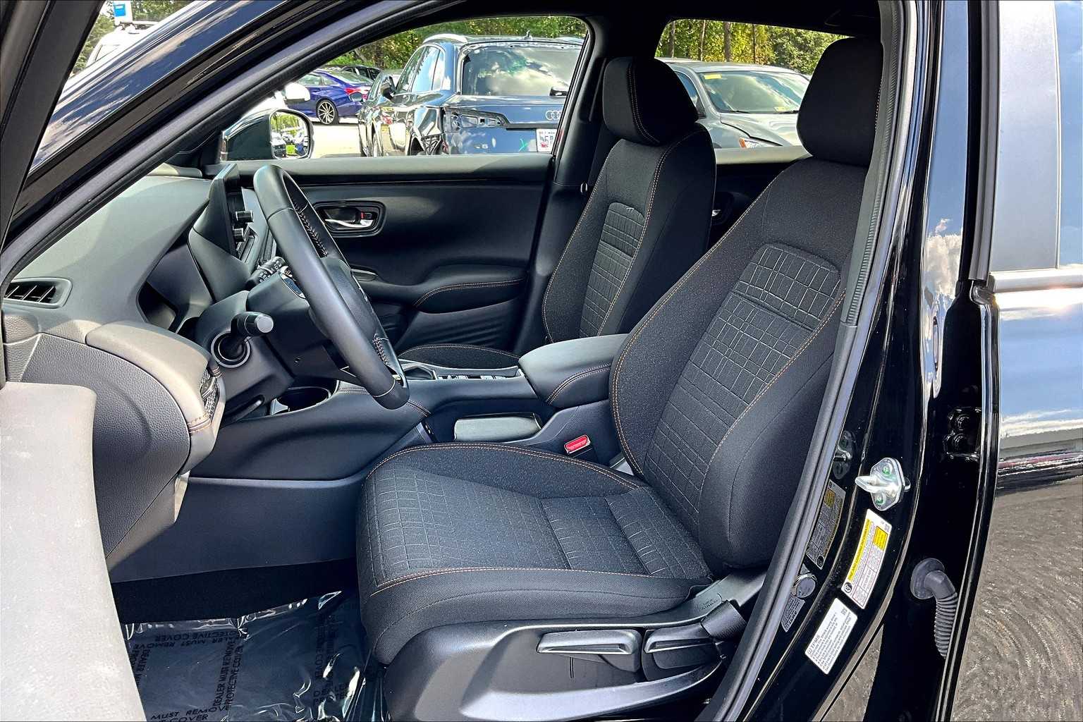 2024 Honda HR-V Sport photo 6
