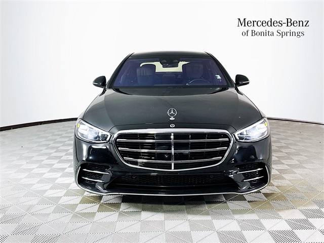2022 Mercedes Benz S 580 4MATIC photo 2