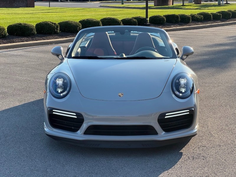 2019 Porsche 911 Turbo photo 12