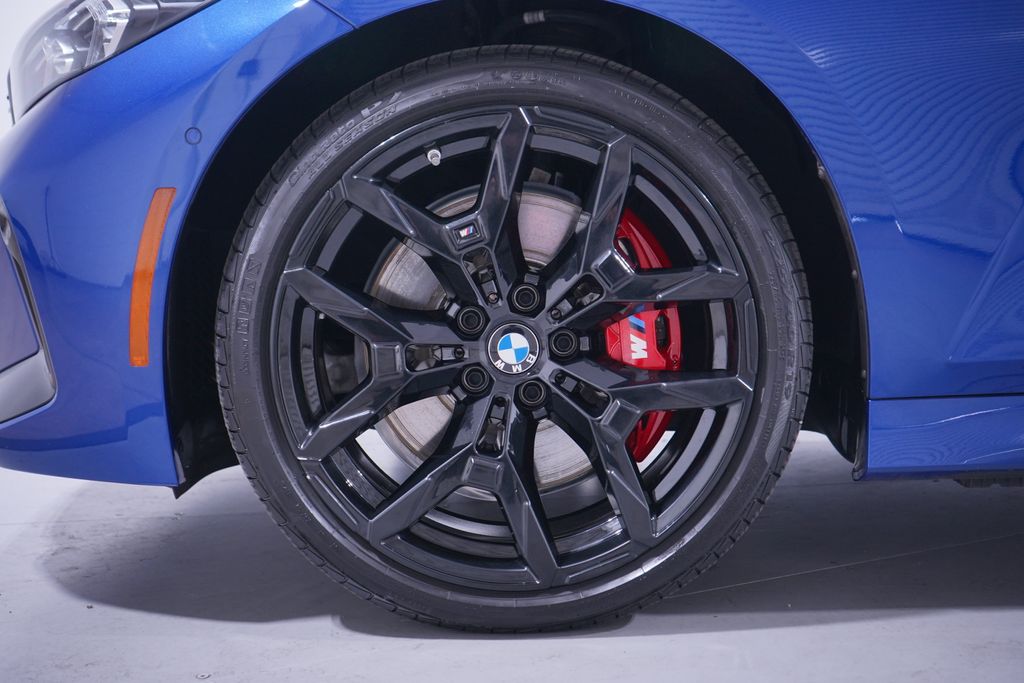 2025 Bmw M340i photo 2