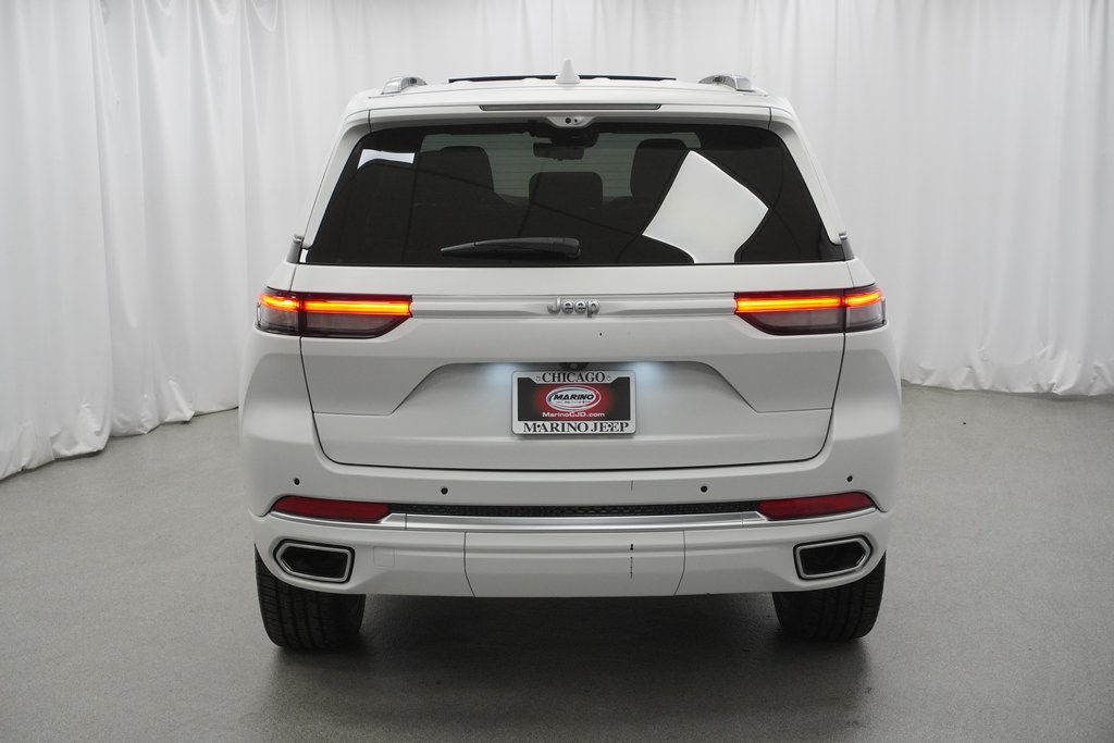 2022 Jeep Grand Cherokee Summit Reserve photo 9