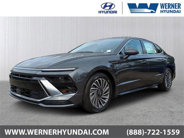 2025 Hyundai Sonata Hybrid SEL's photo