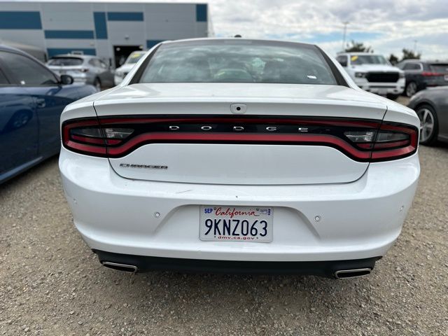 2022 Dodge Charger SXT photo 5