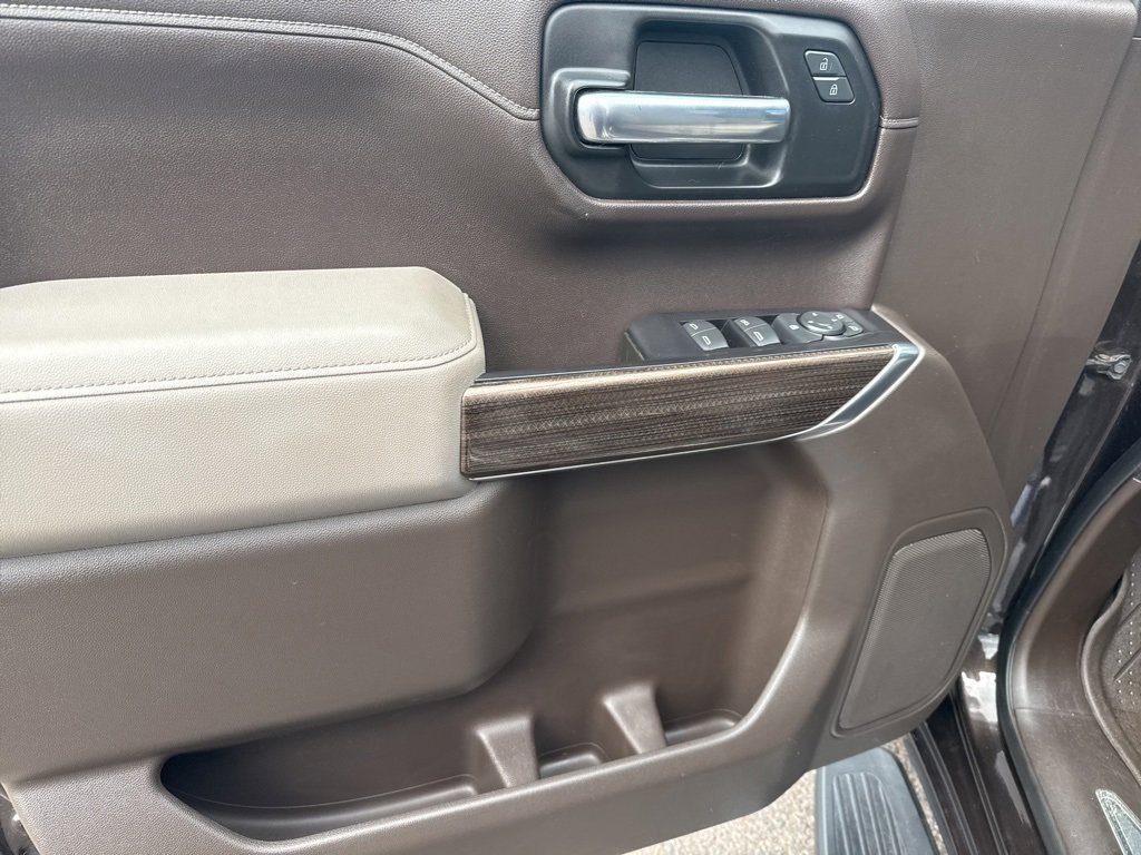 2019 Chevrolet Silverado 1500 LT photo 22