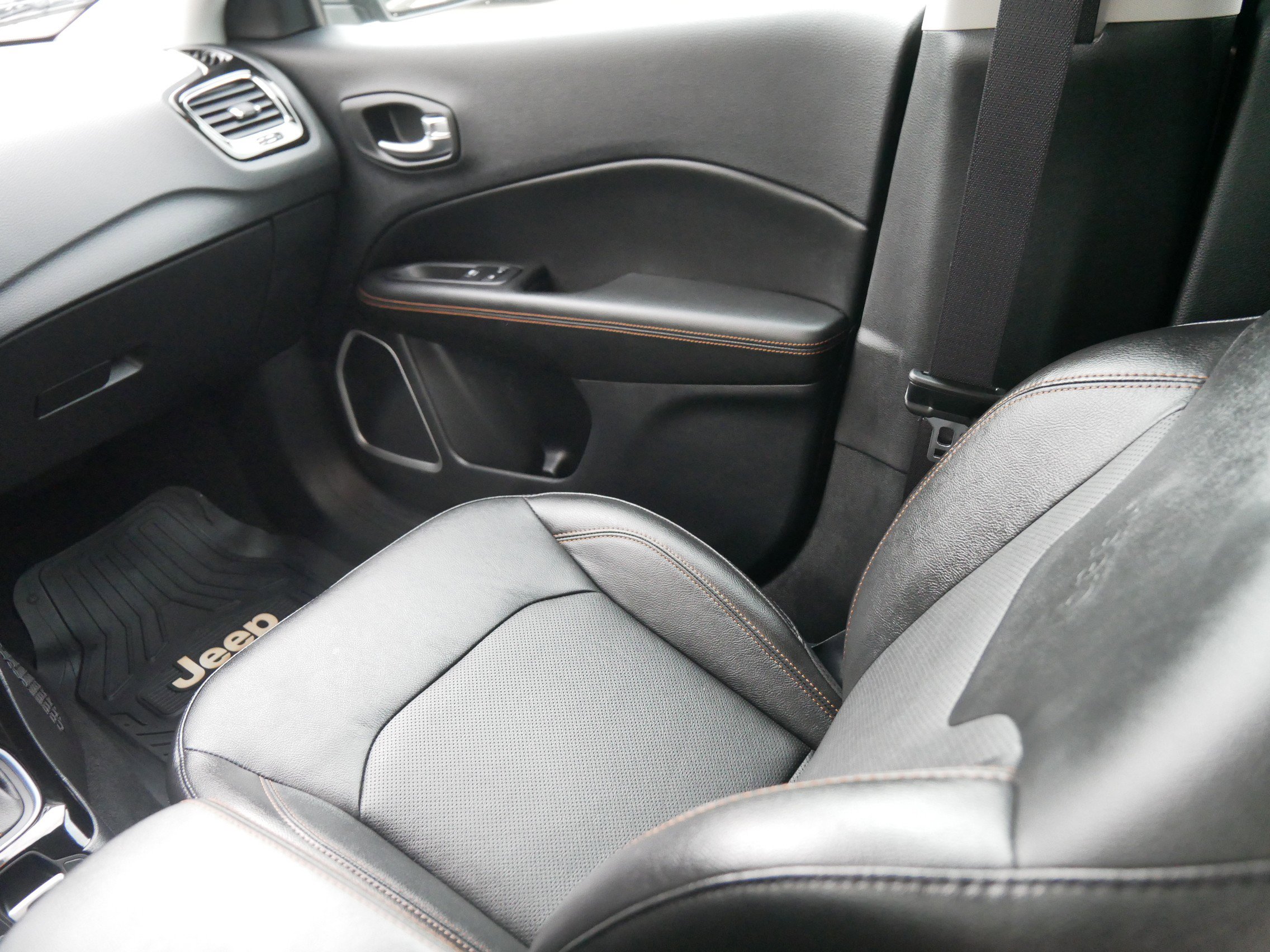 2021 Jeep Compass Limited photo 17